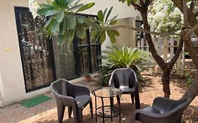 Retreat Holiday Homes, Vida At Sparsh Resorts & Chalets, Karjat